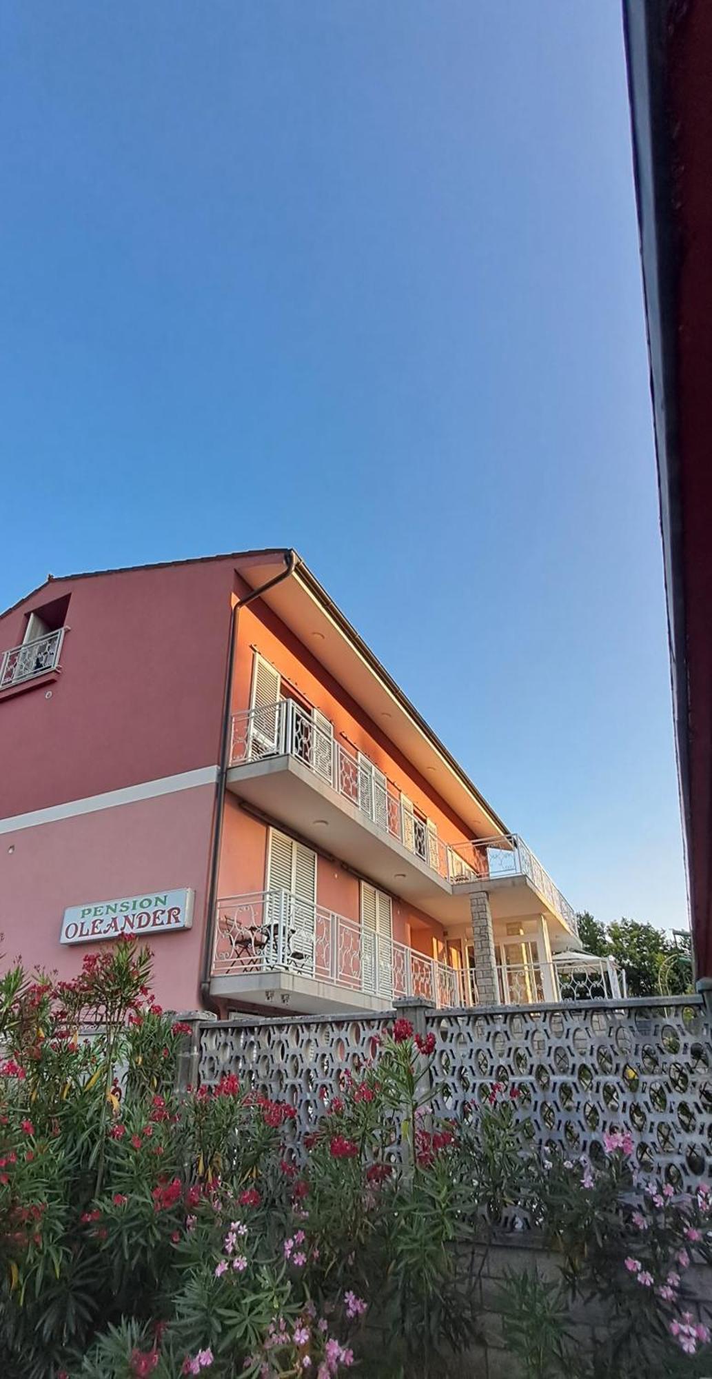 Oleander Rooms Порторож Экстерьер фото
